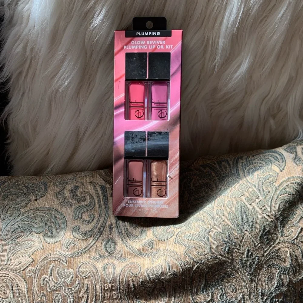 e.l.f. Glow Reviver Plumping Lip Oil Kit Holiday Edition NEW